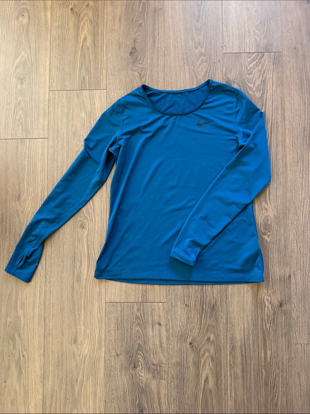 Nike Women’s Long-Sleeve Sport Top - Teal